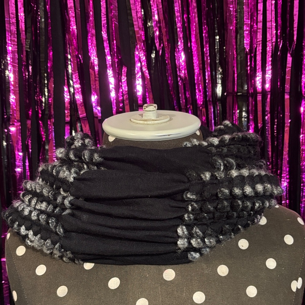 SOLD Black and Gray Knit Infinity Loop Scarf - Picture 3 of 3